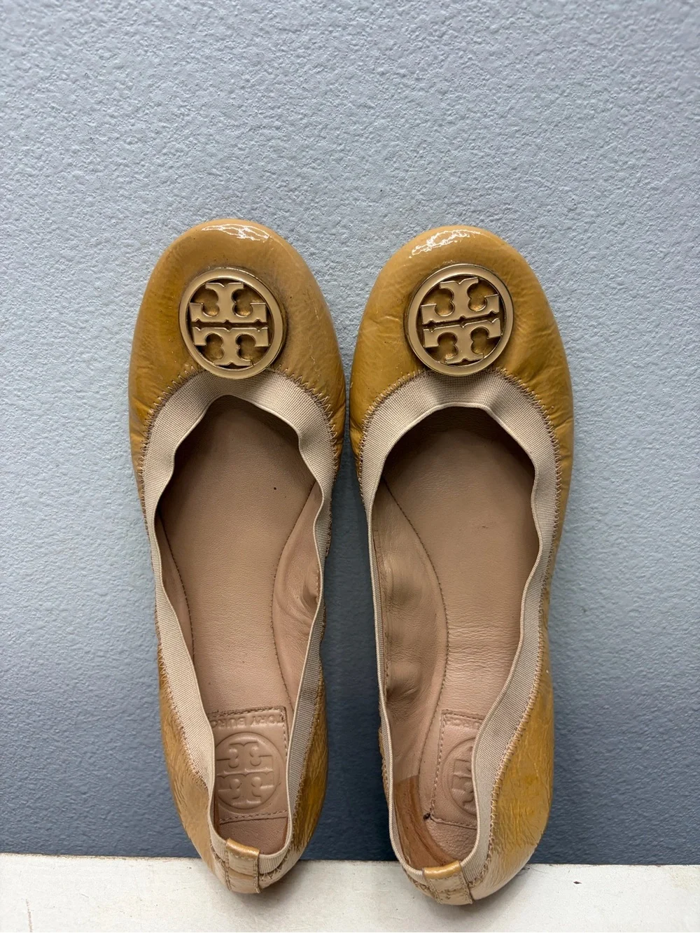 Tory Burch Brown Parent Leather Coraline Flats Size 8